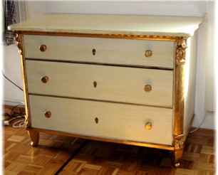 komoda poslije restauracije